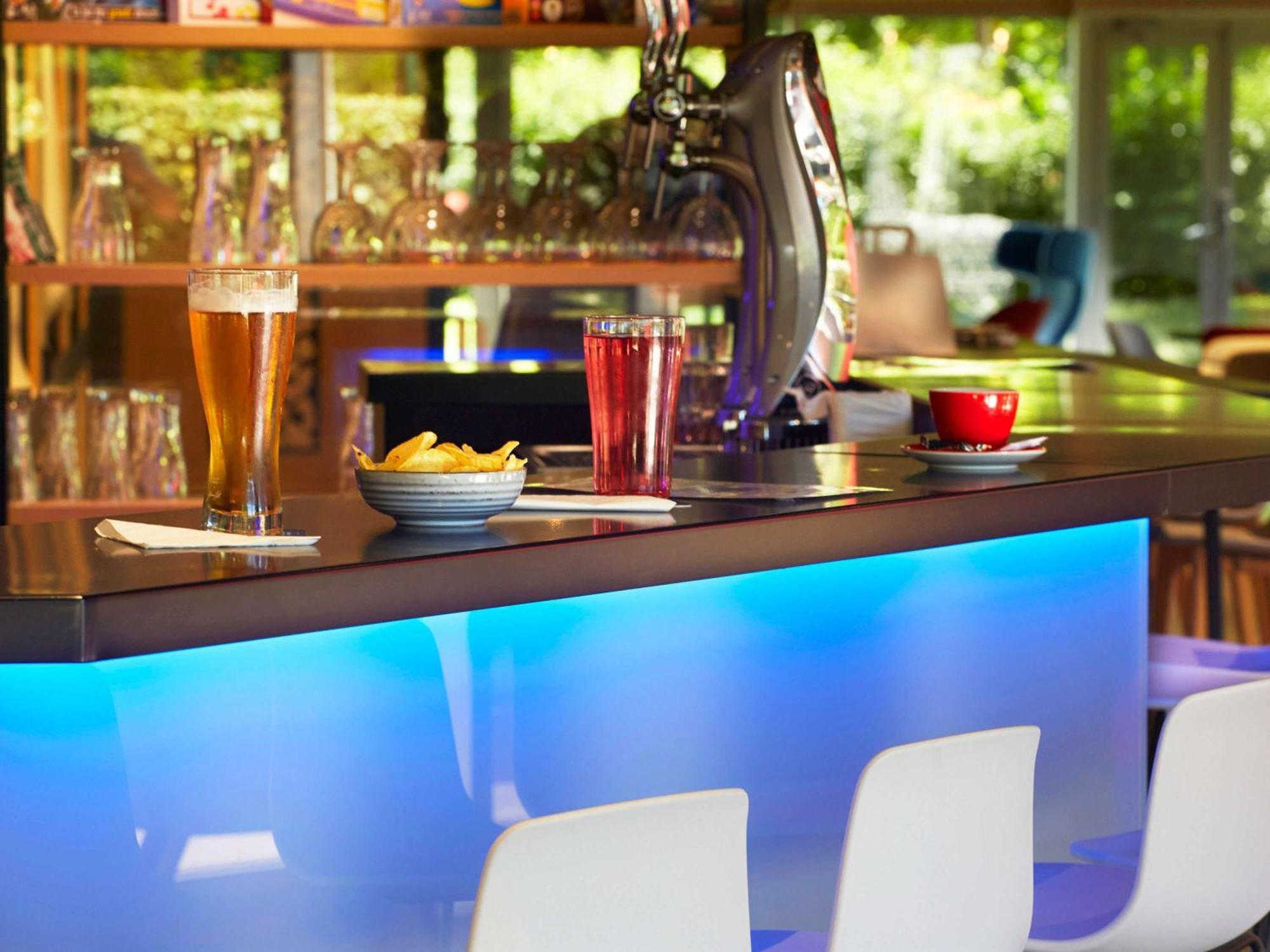 Ibis Archamps Porte De Geneve Εξωτερικό φωτογραφία