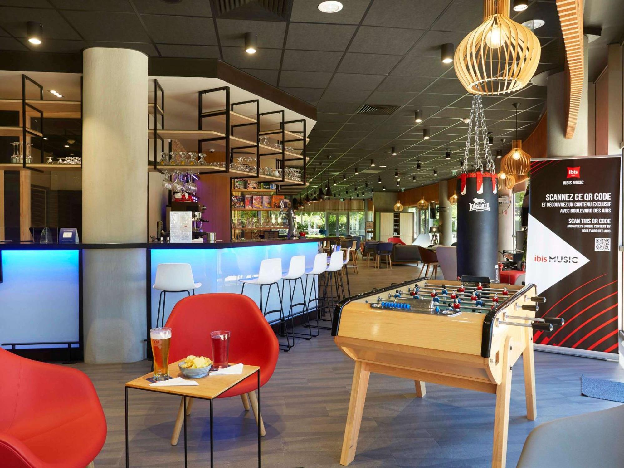 Ibis Archamps Porte De Geneve Εξωτερικό φωτογραφία