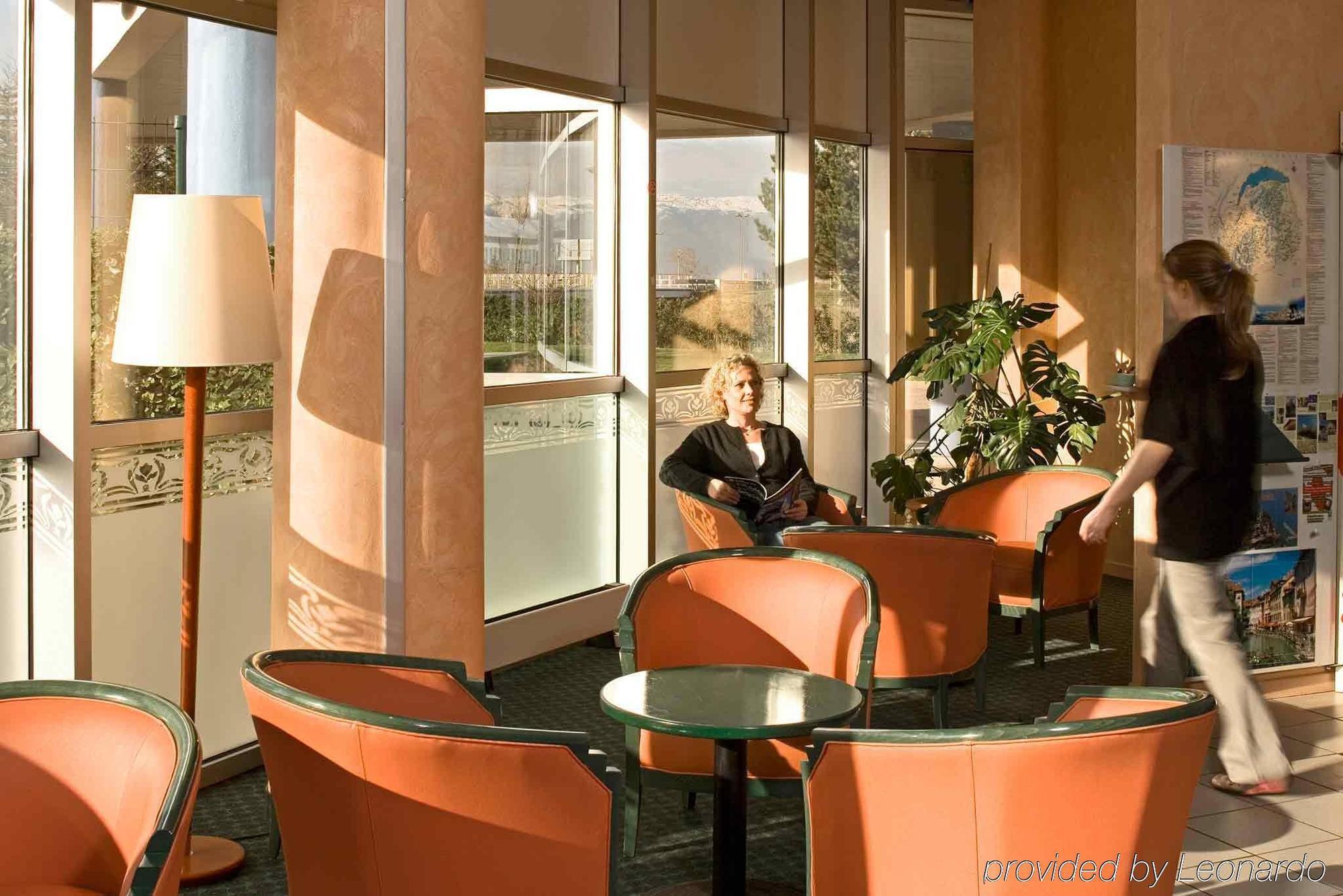 Ibis Archamps Porte De Geneve Εξωτερικό φωτογραφία