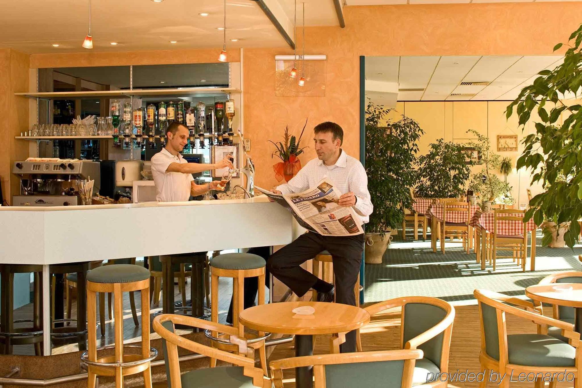Ibis Archamps Porte De Geneve Εξωτερικό φωτογραφία