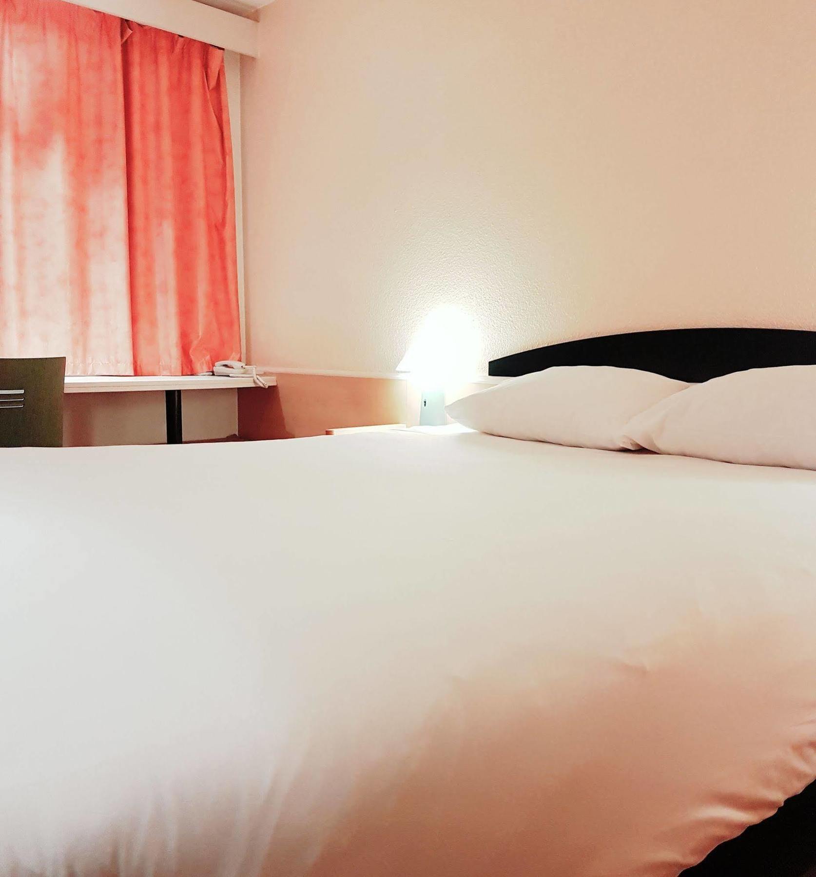 Ibis Archamps Porte De Geneve Εξωτερικό φωτογραφία