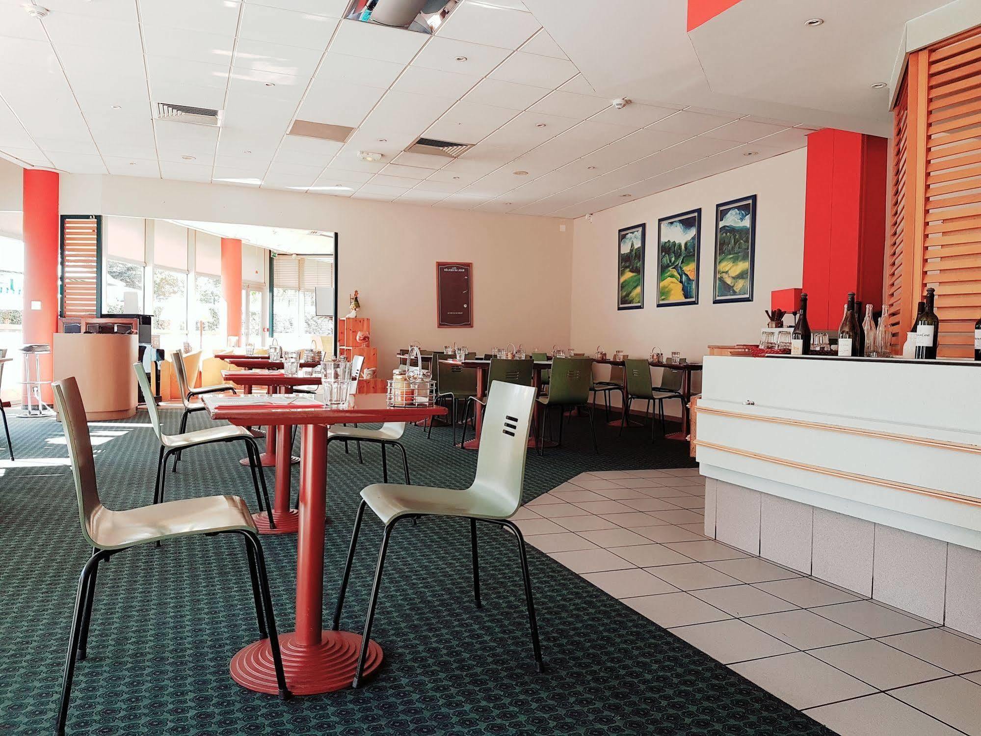 Ibis Archamps Porte De Geneve Εξωτερικό φωτογραφία